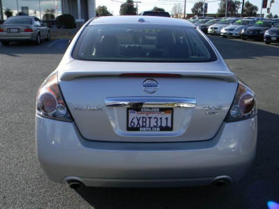 2012 Nissan Altima  3.5 SR