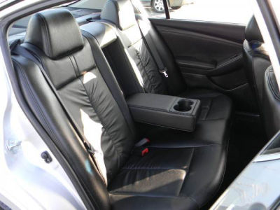 2012 Nissan Altima  3.5 SR