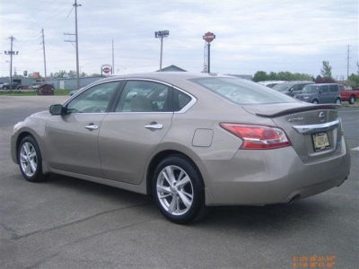2013 Nissan Altima SV