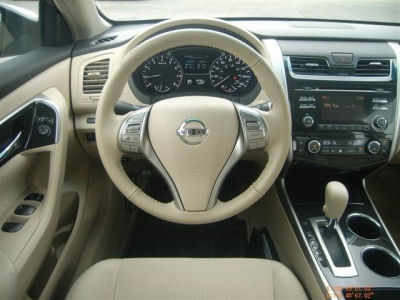 2013 Nissan Altima SV