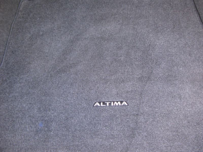 2010 Nissan Altima  3.5 SR