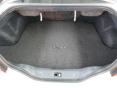 2012 Nissan Altima  3.5 SR