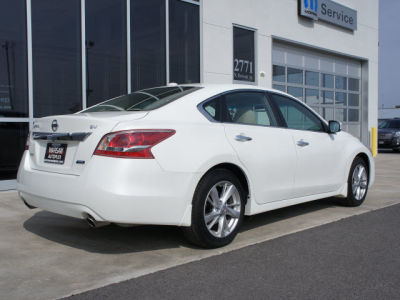2013 Nissan Altima 2.5 SV