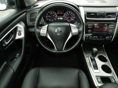 2013 Nissan Altima  SL