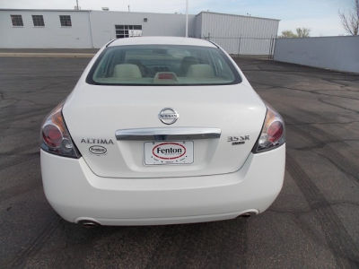 2012 Nissan Altima  3.5 SR