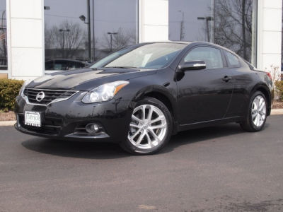 2012 Nissan Altima  3.5 SR