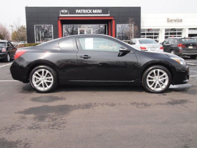 2012 Nissan Altima  3.5 SR