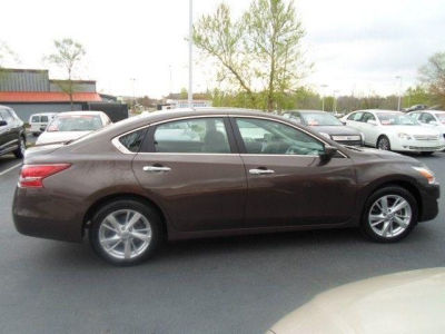 2013 Nissan Altima  2.5 SV