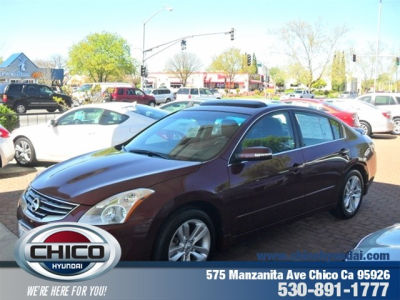 2012 Nissan Altima  3.5 SR