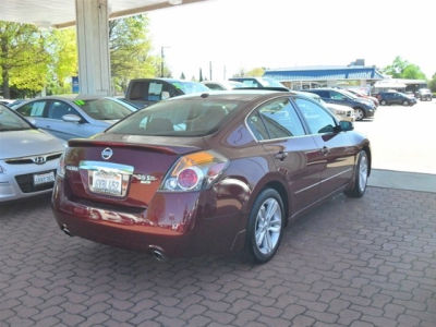 2012 Nissan Altima  3.5 SR