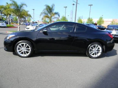 2012 Nissan Altima  3.5 SR