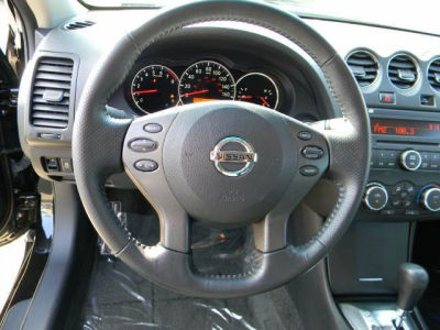 2012 Nissan Altima  3.5 SR