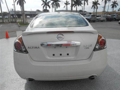2012 Nissan Altima  3.5 SR