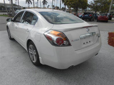 2012 Nissan Altima  3.5 SR