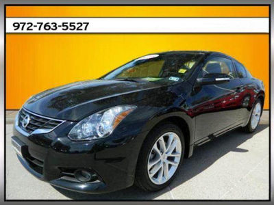 2012 Nissan Altima  3.5 SR