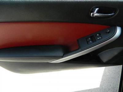 2012 Nissan Altima  3.5 SR