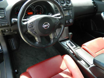 2012 Nissan Altima  3.5 SR