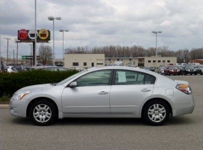 2012 Nissan Altima  2.5 S