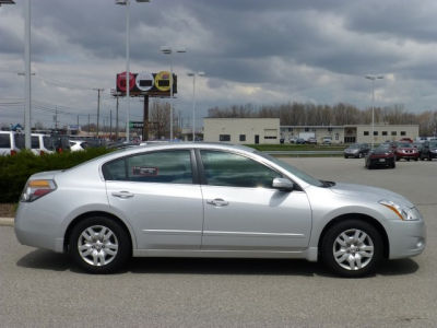 2012 Nissan Altima  2.5 S