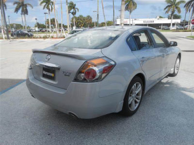 2012 Nissan Altima  3.5 SR