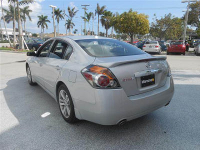 2012 Nissan Altima  3.5 SR
