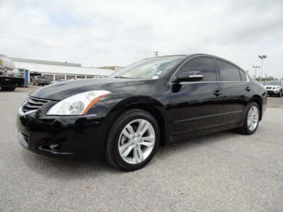 2012 Nissan Altima  3.5 SR