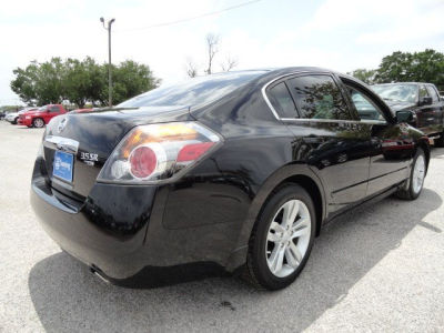 2012 Nissan Altima  3.5 SR