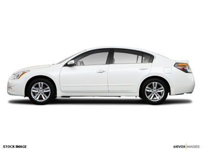2010 Nissan Altima 3.5 SR