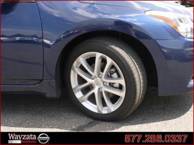 2012 Nissan Altima  3.5 SR
