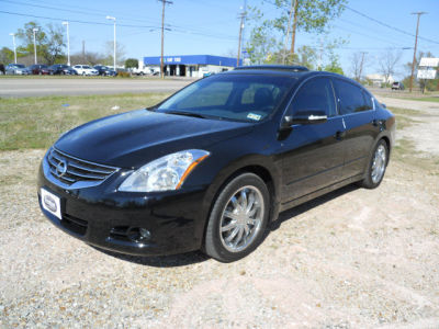 2012 Nissan Altima  3.5 SR