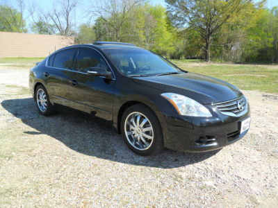 2012 Nissan Altima  3.5 SR