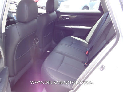 2013 Nissan Altima  2.5 SL
