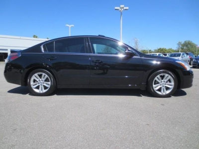 2012 Nissan Altima  3.5 SR