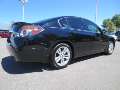 2012 Nissan Altima  3.5 SR