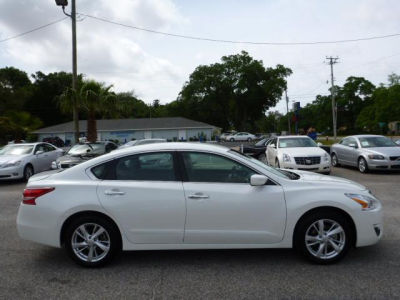 2013 Nissan Altima  SV