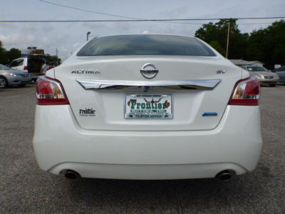 2013 Nissan Altima  SV
