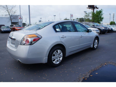 2012 Nissan Altima  2.5 S