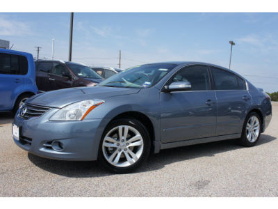 2012 Nissan Altima  3.5 SR