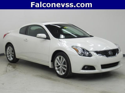 2012 Nissan Altima  3.5 SR