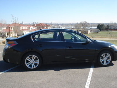 2012 Nissan Altima  3.5 SR