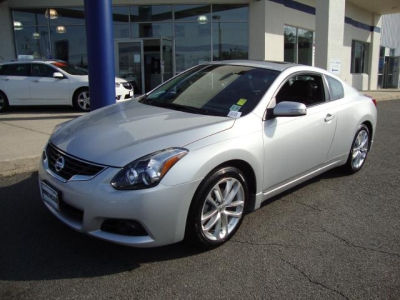 2012 Nissan Altima  3.5 SR
