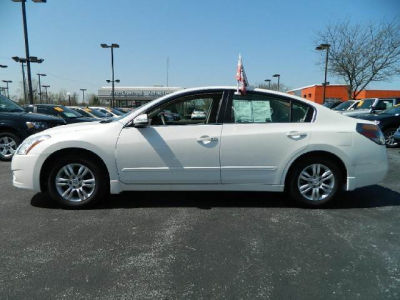 2012 Nissan Altima  2.5 S