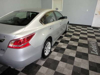 2013 Nissan Altima  S