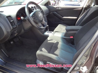 2011 Nissan Altima  2.5 S