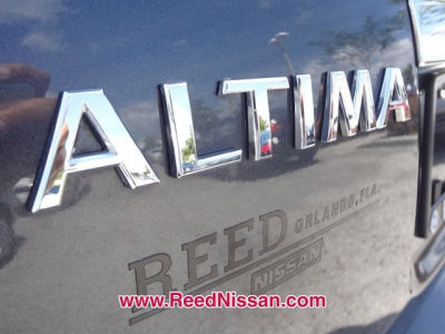 2011 Nissan Altima  2.5 S