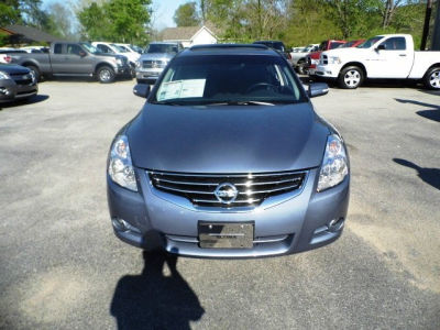2012 Nissan Altima  3.5 SR