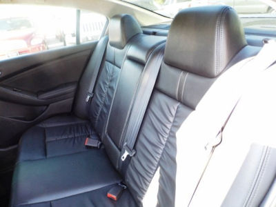 2012 Nissan Altima  3.5 SR