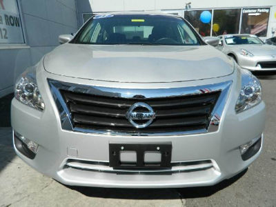2013 Nissan Altima  2.5 SV