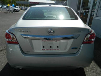 2013 Nissan Altima  2.5 SV