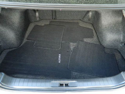 2013 Nissan Altima  2.5 SV